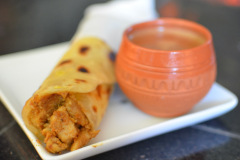 এগ চিকেন রোল (Egg Chicken Roll)